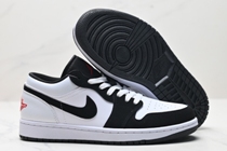 Women Jordan 1 Low 027